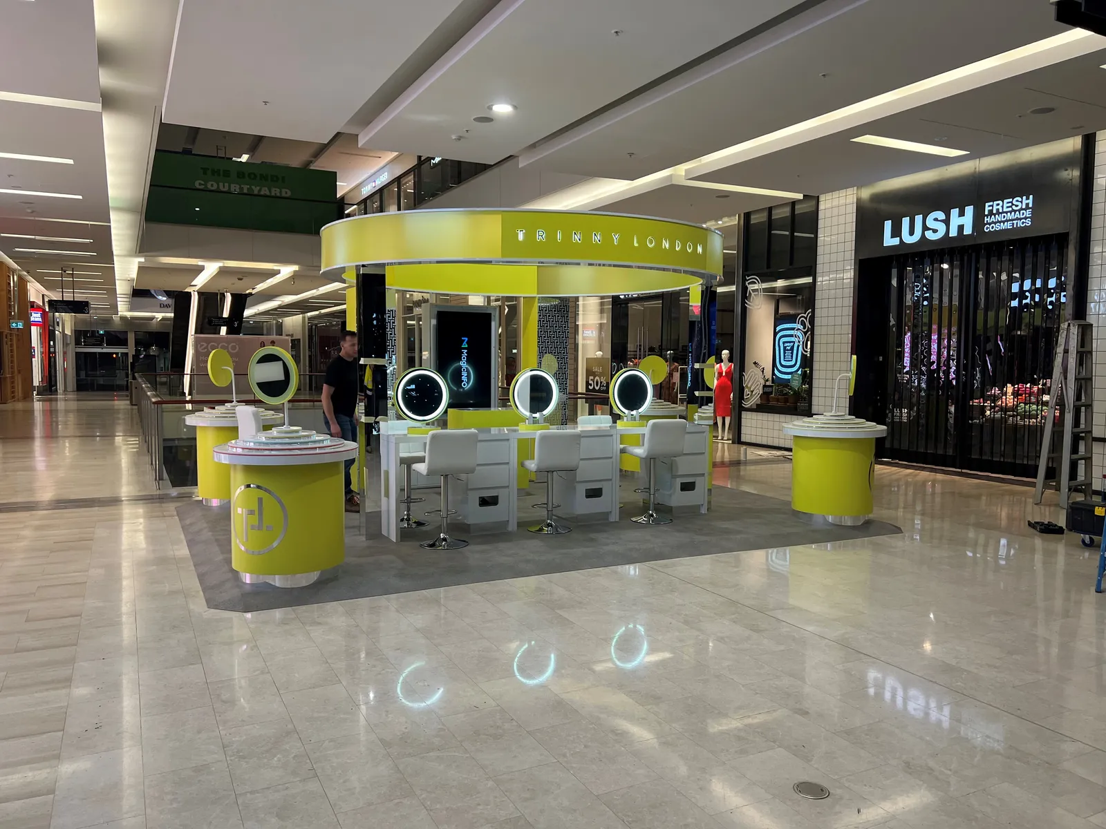 Trinny London – Bondi Junction — project detail 1